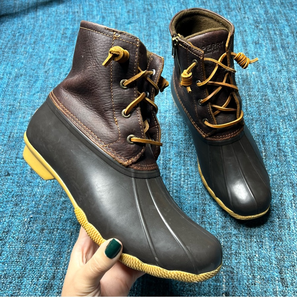 Sperry Saltwater Duck Boots in Brown Leather Women's Size 9 Rain Boots
